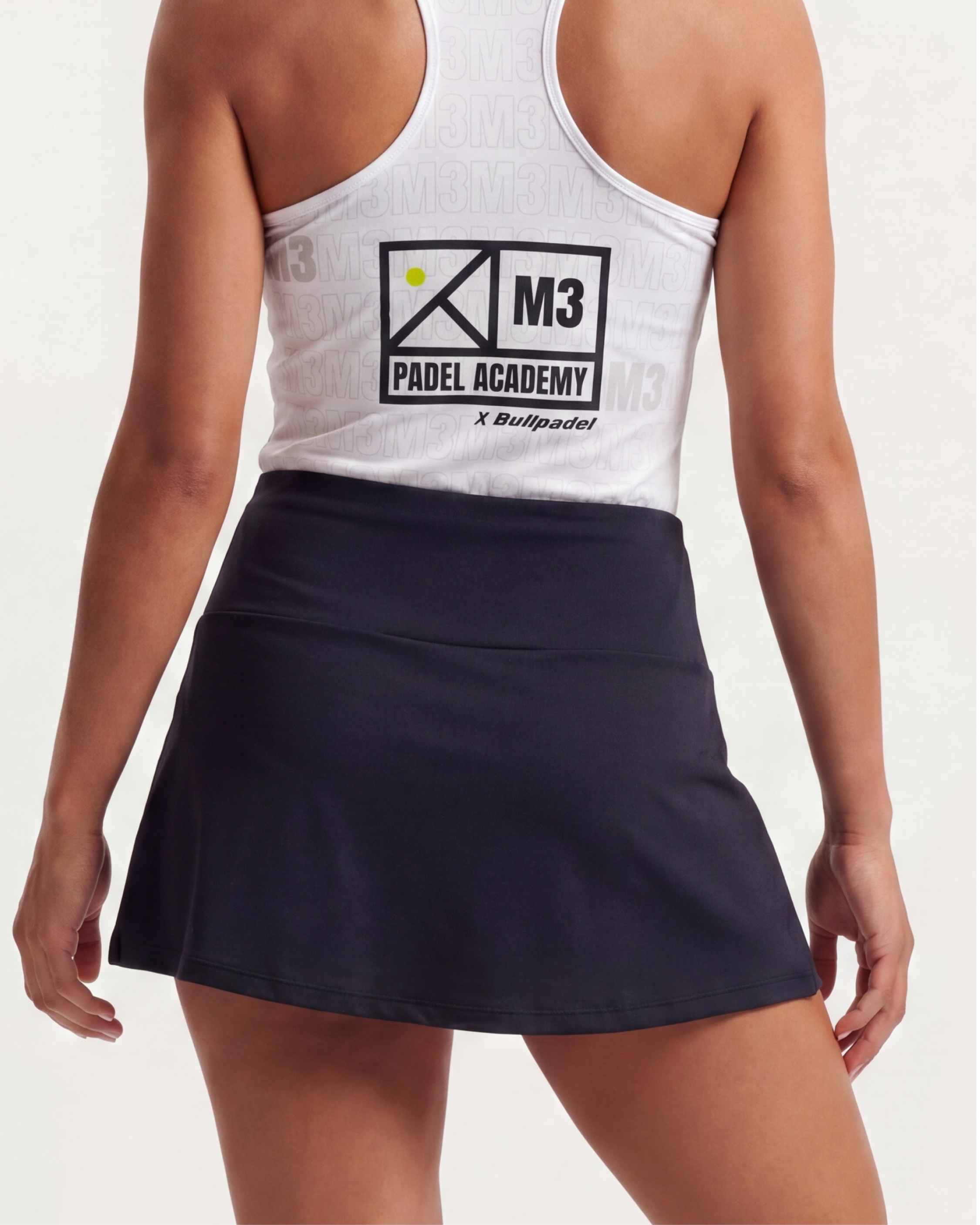 Falda de Pádel Mujer M3 x Bullpadel con Short Interior Técnico
